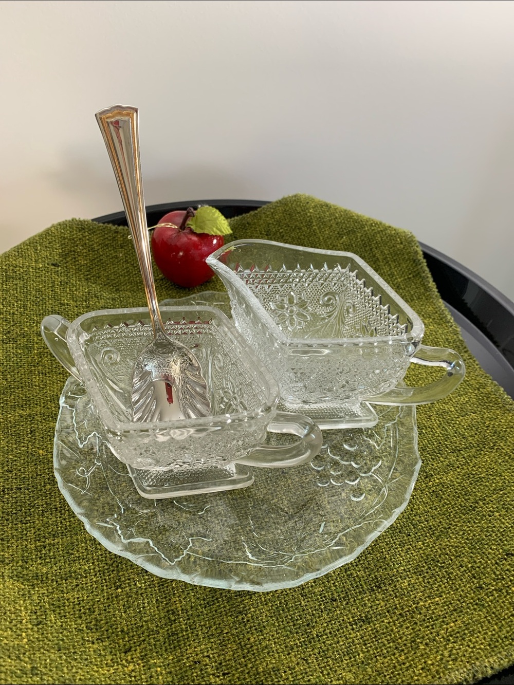 Indiana Glass Sandwich pattern - Diamond Shape Sugar&Creamer w/Sugar Shell Spoon